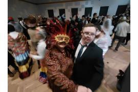 <b>CZERSK. KARNAWAŁ TRWA. WALENTYNKI (ZDJĘCIA)</b>